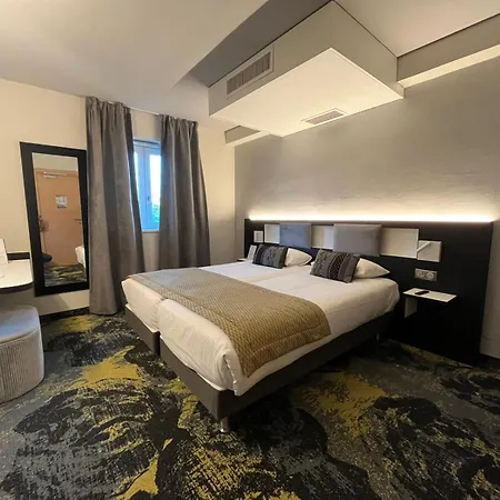 Brit Hotel, & Restaurant - Colmar Est 3*