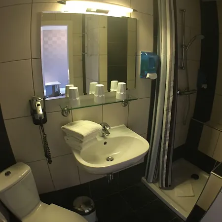 Brit Hotel, & Restaurant - Colmar Est 호텔 3*