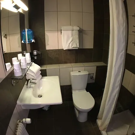 호텔 Brit Hotel, & Restaurant - Colmar Est