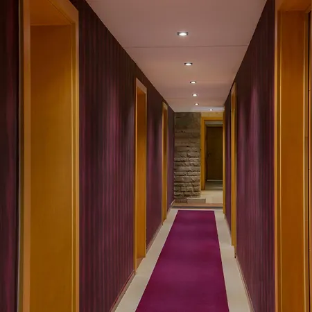 Brit Hotel, & Restaurant - Colmar Est فندق