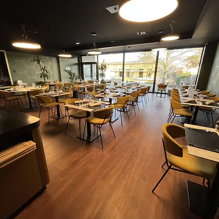 فندق Brit Hotel, & Restaurant - Colmar Est 3*