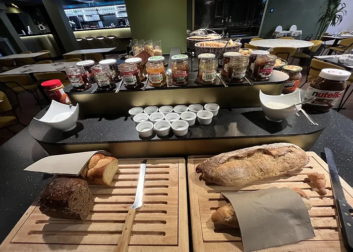 Brit Hotel, & Restaurant - Colmar Est Bischwihr