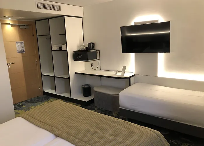 Hotel Brit Hotel, & Restaurant - Colmar Est Bischwihr